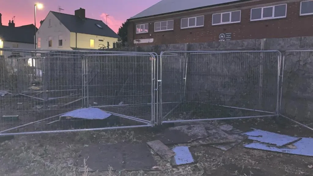 Construction Site Temporary Fencing Setup