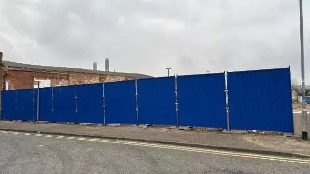 Construction Site New Hoarding Setup
