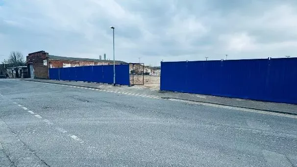 Construction Site New Hoarding Setup